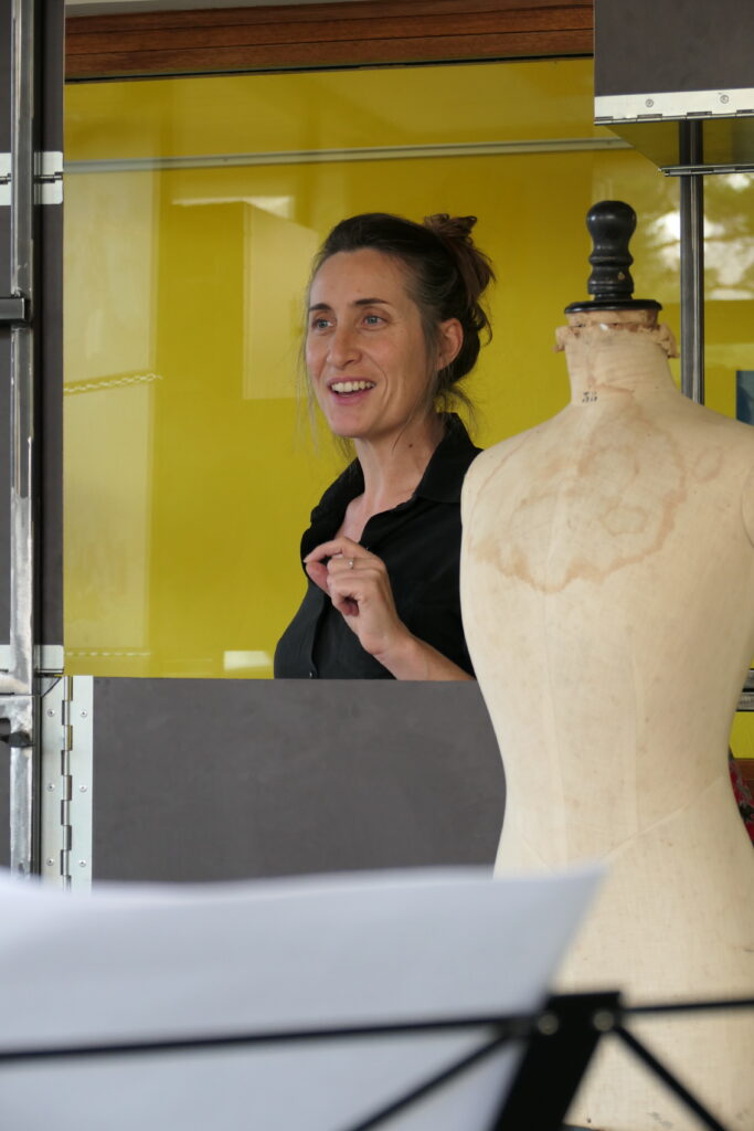 Cécile Brochoire, directrice artistique de la Compagnie Chabraque, metteuse en scène et comédienne